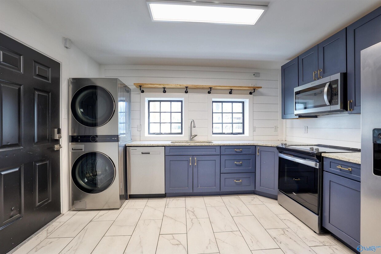 Foto principal - 1122 NE Wellman Ave