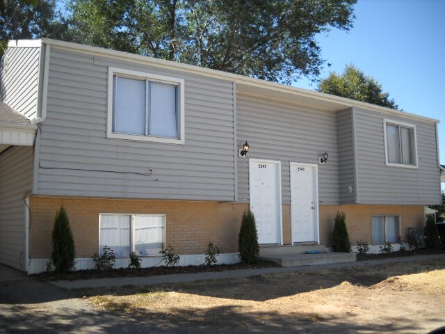 Foto del edificio - 2543 Evening Dove Cir