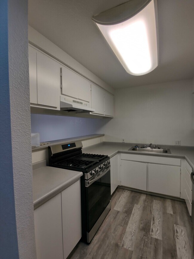 Foto del edificio - 3 Kiska Rd