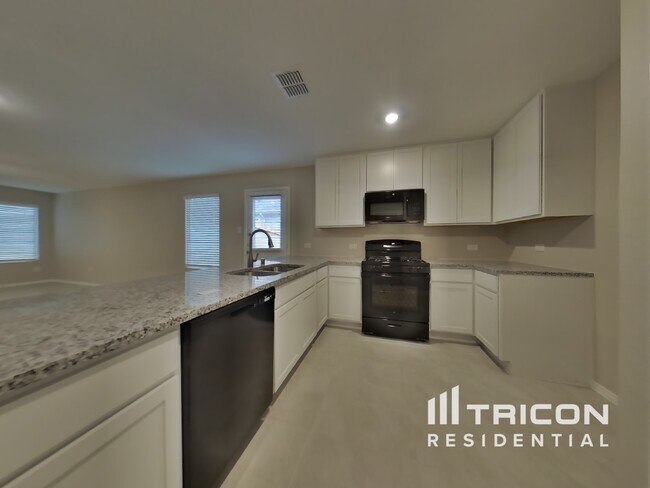 Building Photo - 11852 Mancos Trl