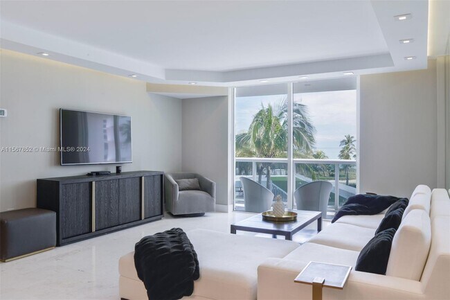 Building Photo - 10275 Collins Ave