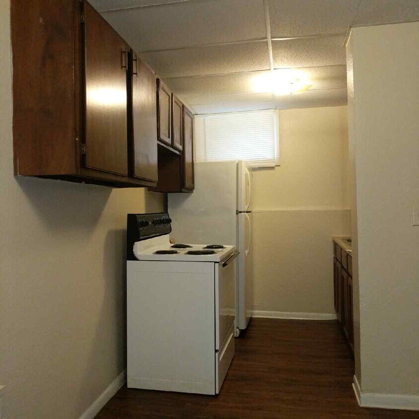 Primary Photo - 3715 Oakland Ave