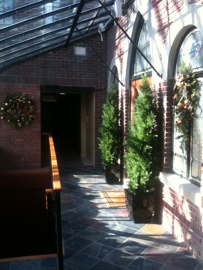 Foto del edificio - 30 Jay St