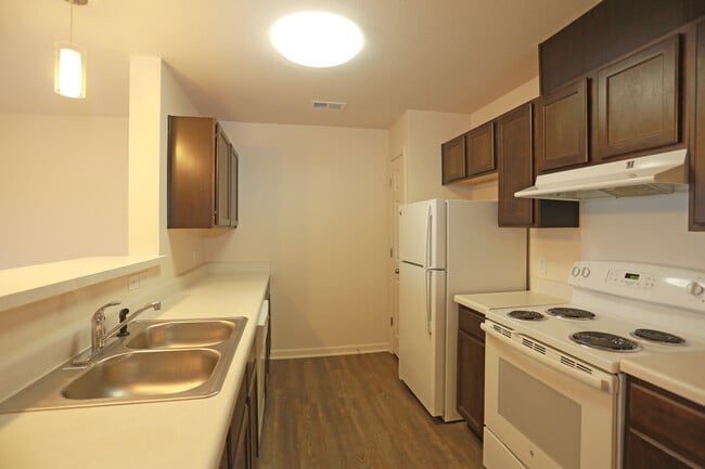Building Photo - Ashley Estates