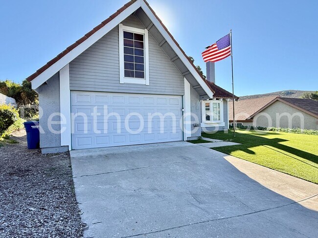 Building Photo - 9911 Ivy St