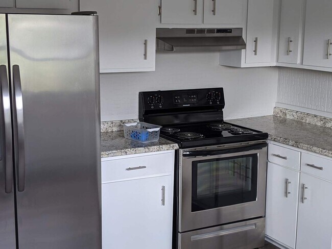 Foto del edificio - 2228 Brentwood Ave