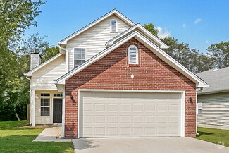 Building Photo - 1013 Valley Dr