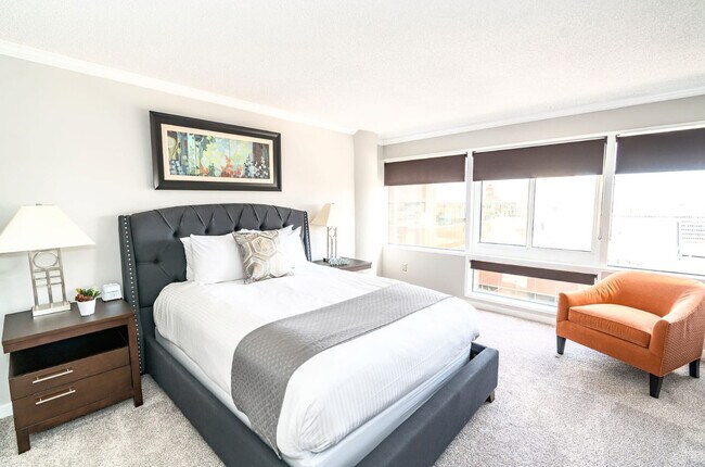 Foto del edificio - 127 Greyrock Pl