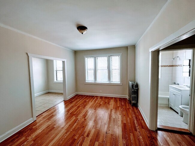 Foto del edificio - 839 W Sheridan Rd