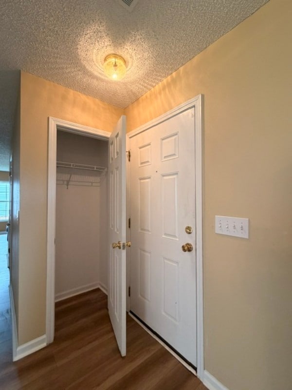 Building Photo - 25 Willow Hurst Ct