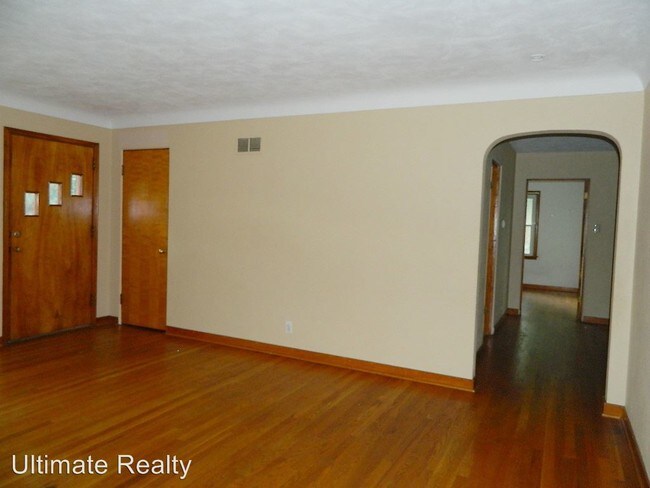Building Photo - 12570 Old Halls Ferry Rd