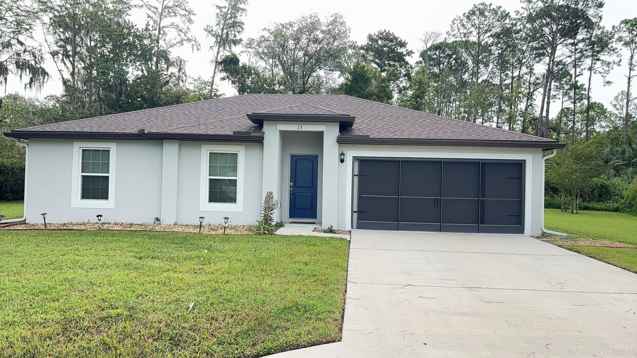 Primary Photo - 3 Bed 2 bath Home nestled on a Cul-d-Sac i...