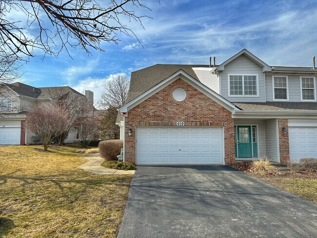 Foto del edificio - 619 Lakeridge Ct