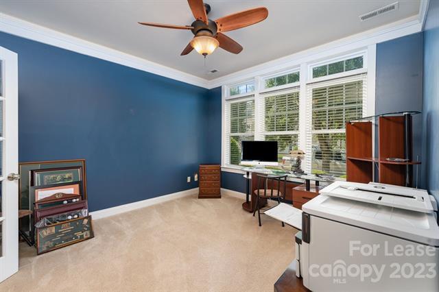 Foto del edificio - 9625 Long Hill Dr