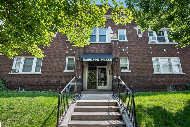 Foto del edificio - 1340 N Emerson St