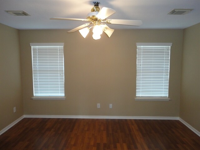 Foto del edificio - 17322 Pikes Peek Ct