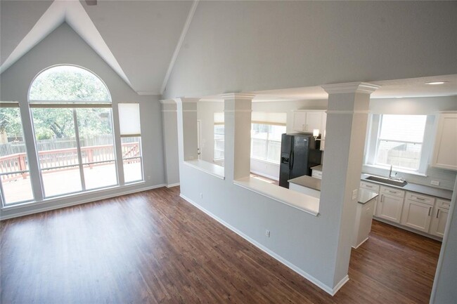 Building Photo - 6402 Hillside Terrace Dr