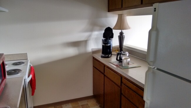 Kitchen - 130 Garfield St