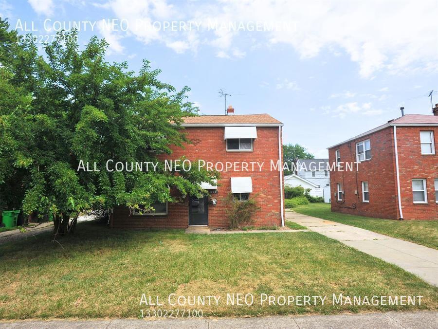 Primary Photo - 2 Bed, 1 Bath Available in Euclid!