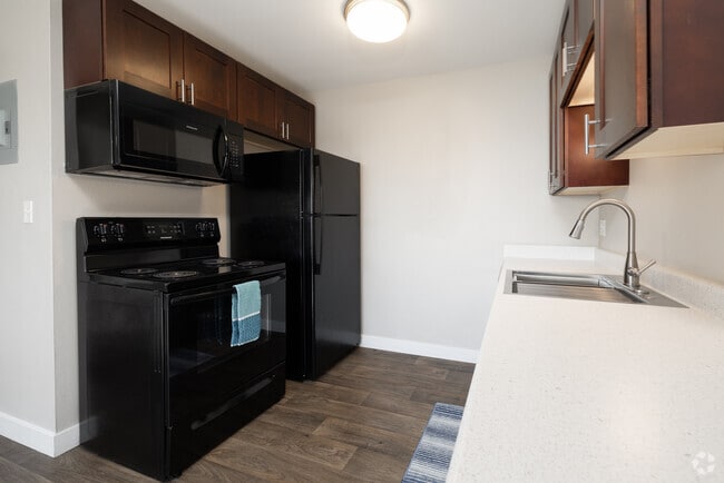 2 habitaciones, 1 baño, 650 pies cuadrados, cocina - Chestnut Hills