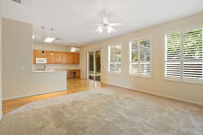 Foto del edificio - 2347 Amber Falls Dr