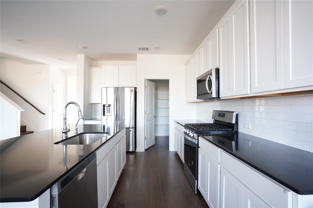 Foto principal - 304 Northview Ln