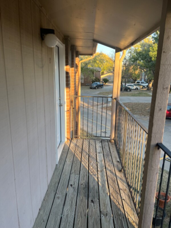 615 S Mt Carmel St Unit 3, Wichita, KS 67213 Room for Rent in Wichita