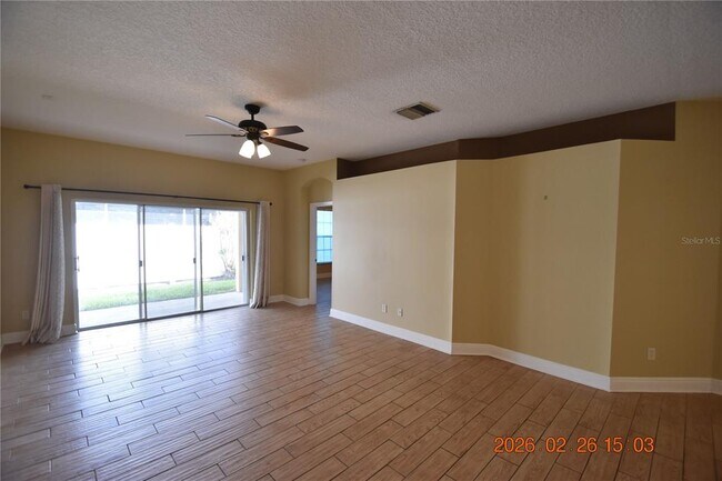 Foto del edificio - 10017 Bucklin St