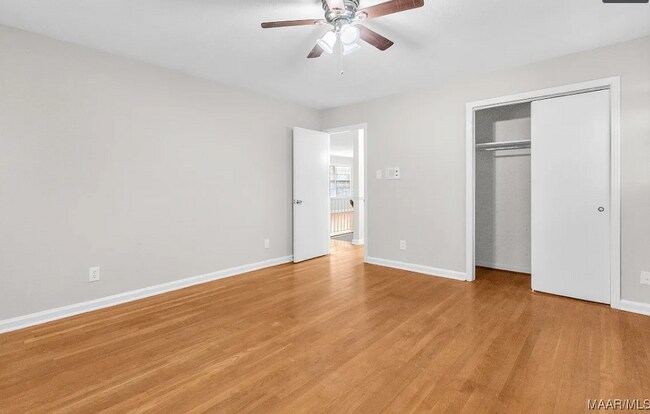 Foto del edificio - 3667 Willow Ln Dr