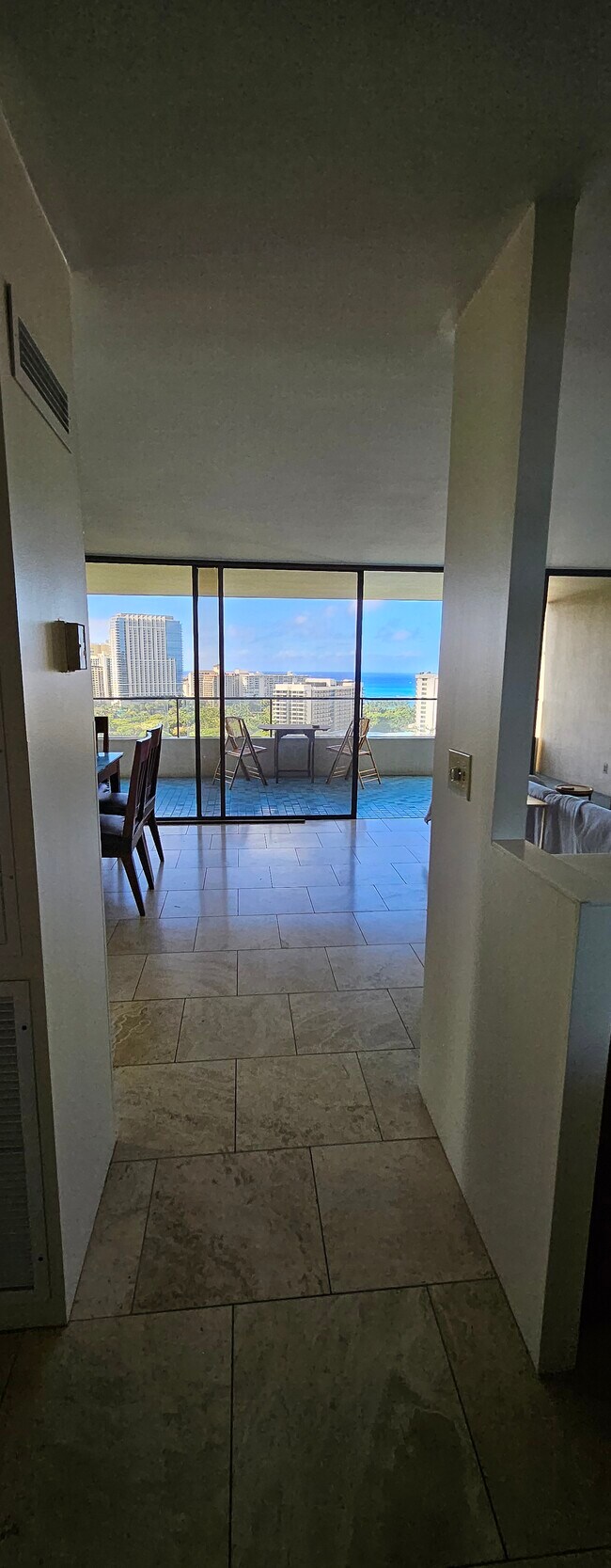 Entry, BR #2 on left - 1910 Ala Moana Blvd
