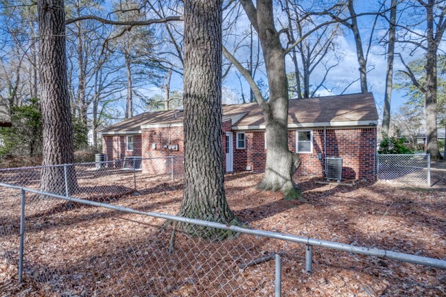 Foto del edificio - 116 S Budding Ave