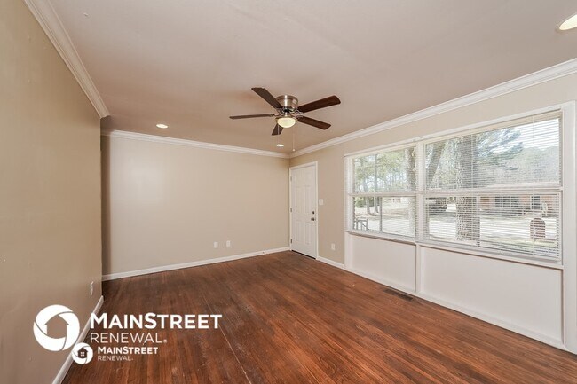 Foto del edificio - 9765 Virginianna Dr