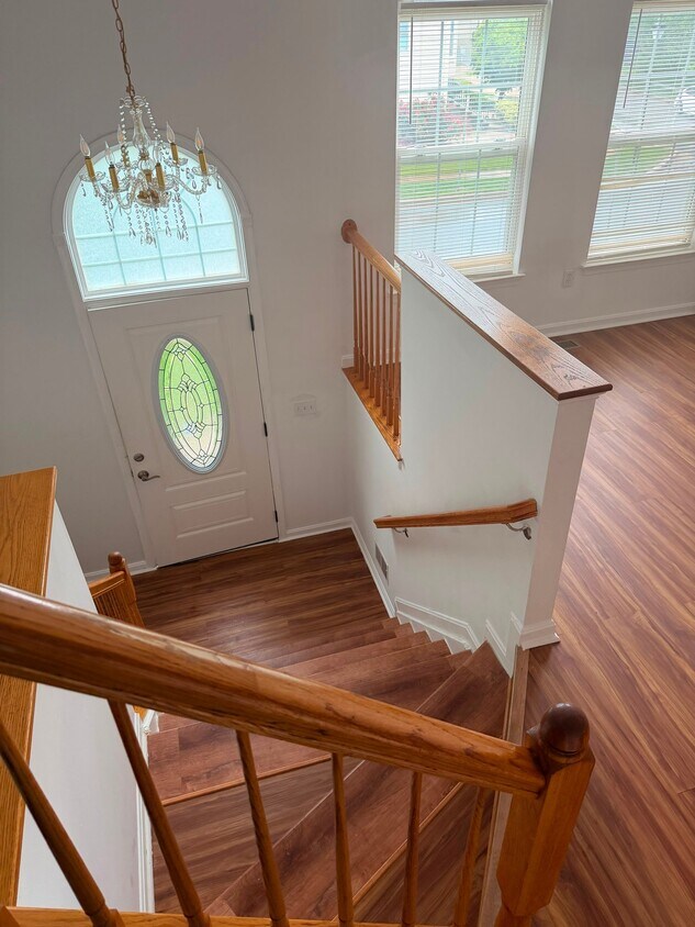 Foto del edificio - 208 Persimmon Cir