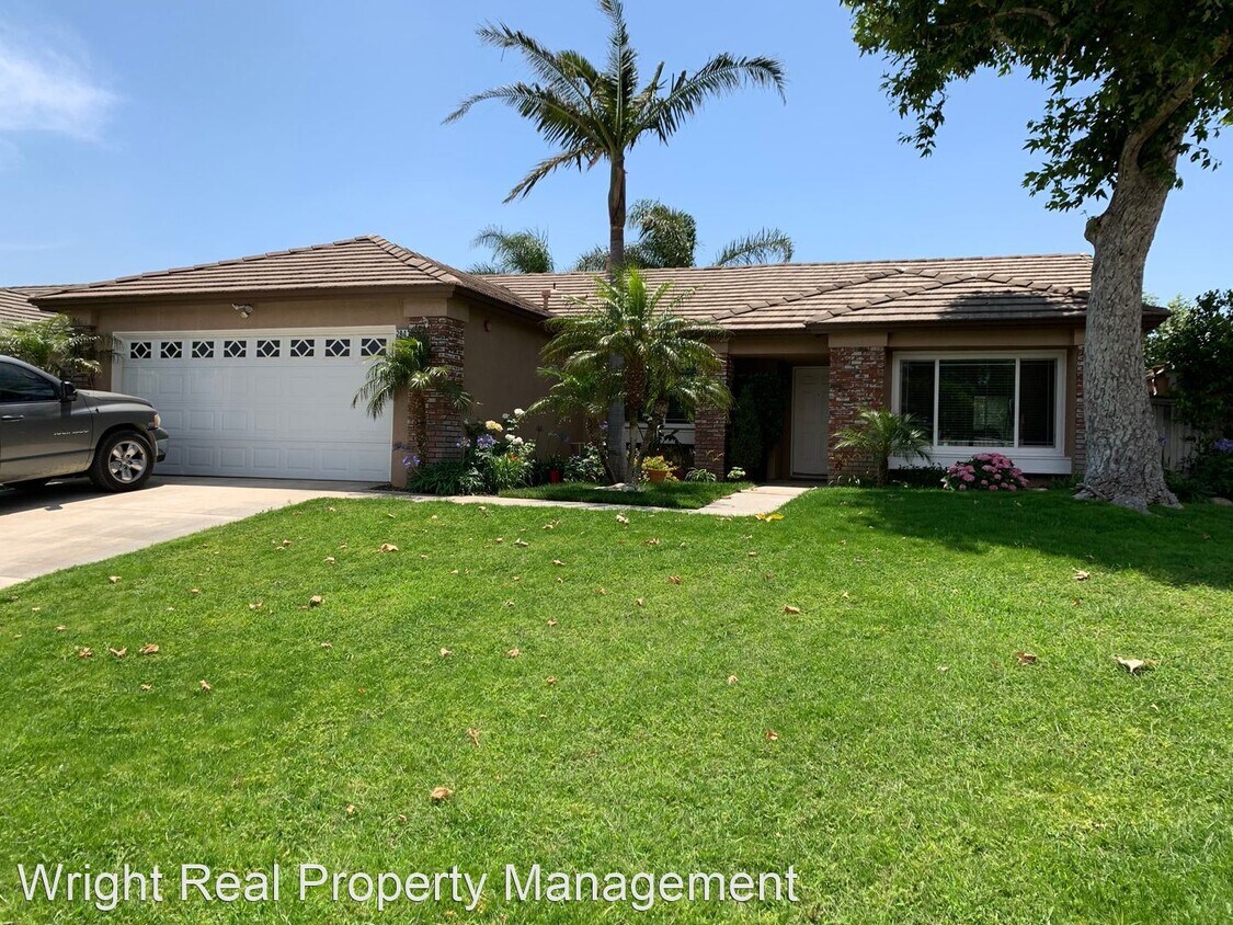 4 br, 2 bath House 2843 W Buena Vista Dr House Rental in Rialto, CA