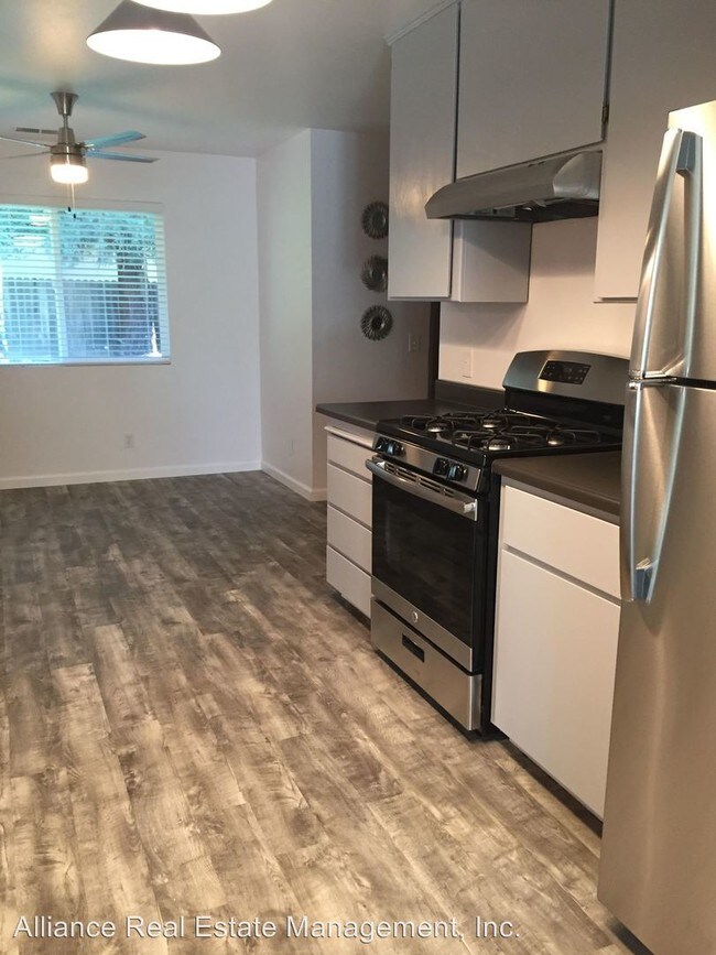 Foto del edificio - 9286 Goodspeed St