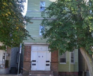 Primary Photo - 11.5 Linden Ave