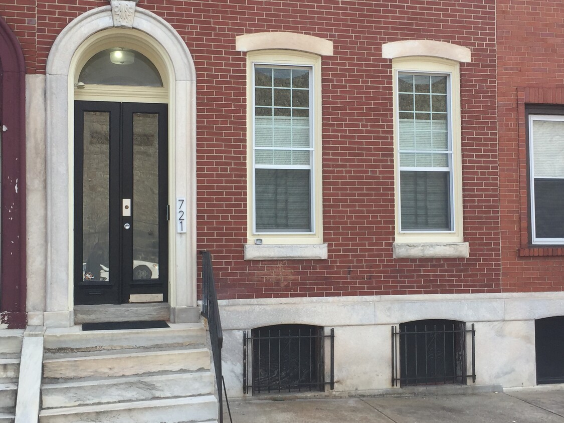 Foto principal - 721 Corinthian Ave