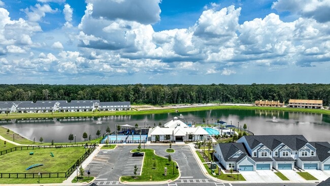 Building Photo - Clear Lake Reserve Townhomes