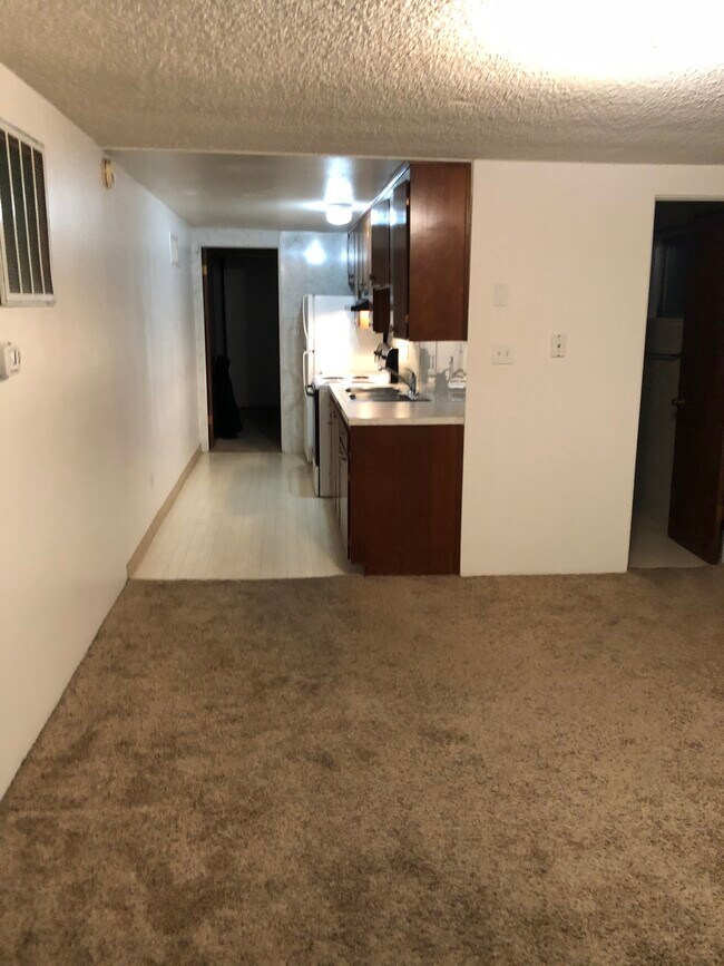 Foto del edificio - 379 E 400 S