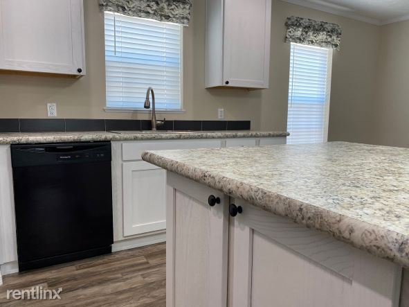 Building Photo - 3 br, 2 bath House - 1624 Candytuft Ct
