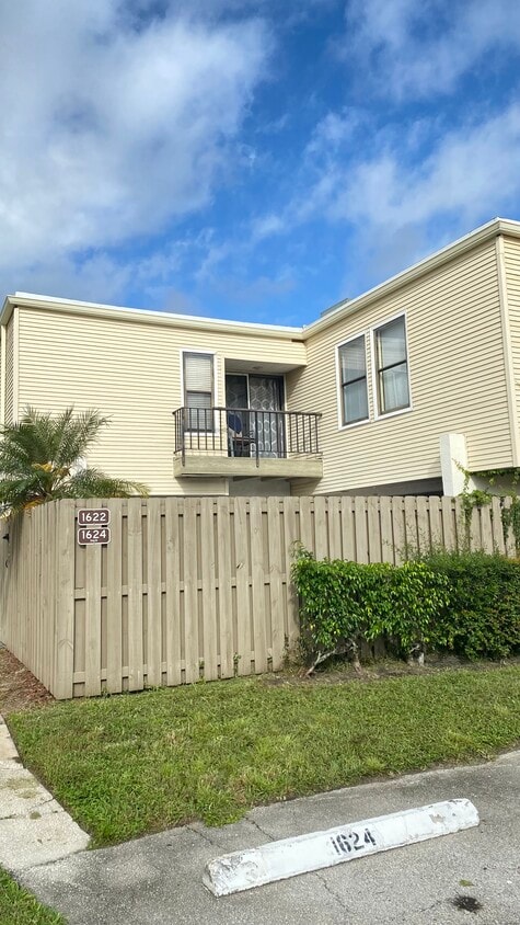 Photo - 1622 Shaker Cir (Wellington, FL)