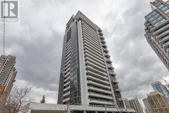 Building Photo - 75 Canterbury Pl