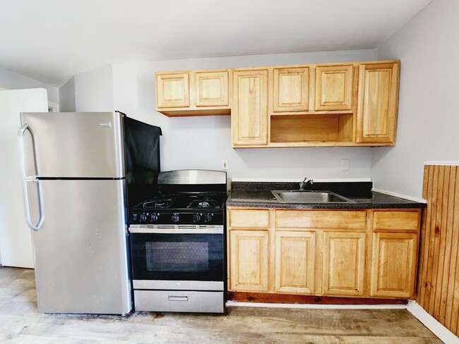 Foto del edificio - 72 Van Nostrand Ave