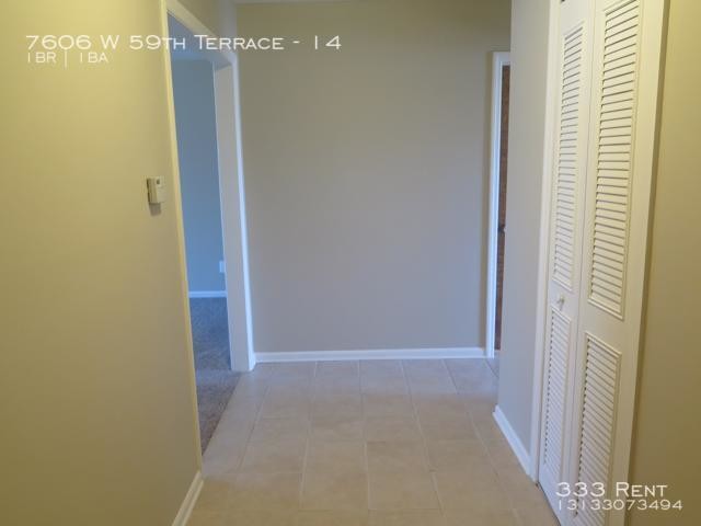 Building Photo - 7606 W 59th Terrace