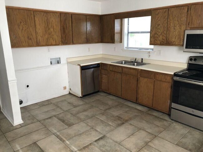 Foto del edificio - 814 Melanie St, Durham, NC 27704