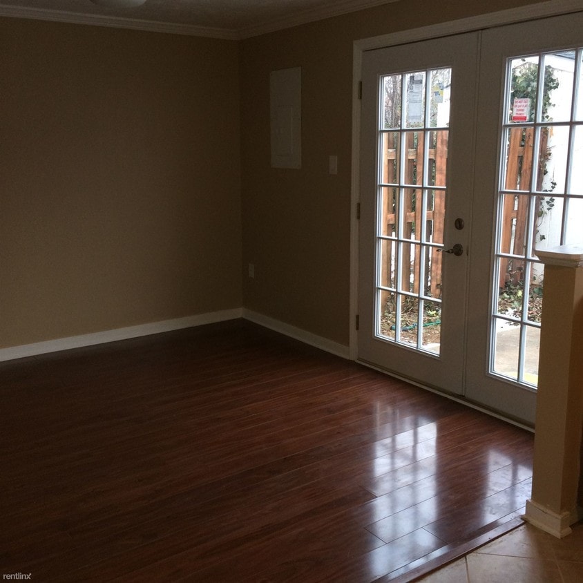 3 br, 1.5 bath House 4902 Finnegan Ct House Rental in Richmond, VA