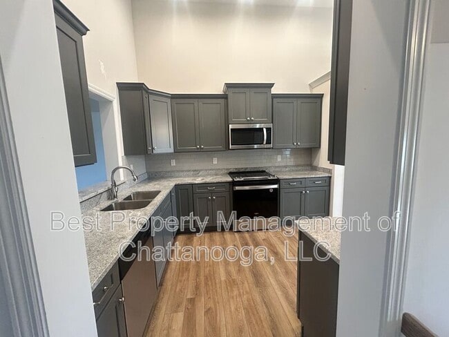 Building Photo - 8149 Ashby Gap Way