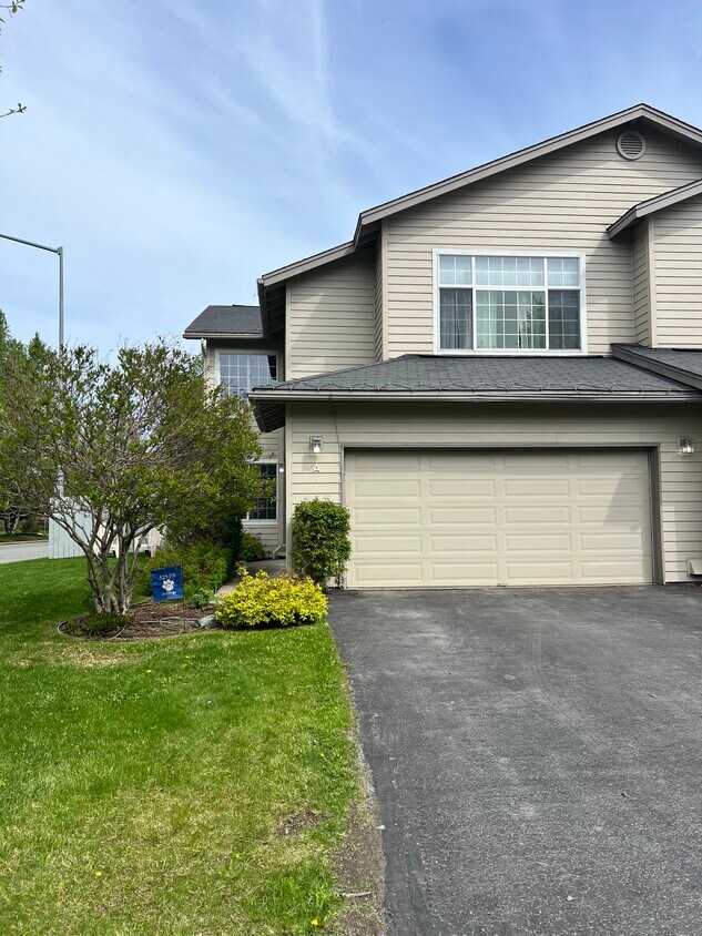 Primary Photo - 3531 Andree Dr