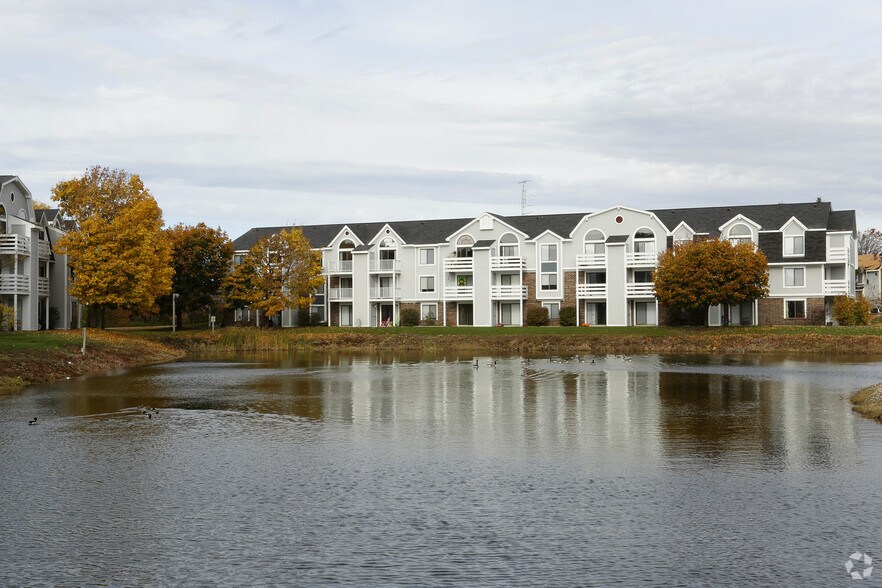 Windmill Lakes Apartments Rentals Holland, MI