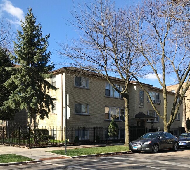 Foto del edificio - 2833 W Belle Plaine Ave